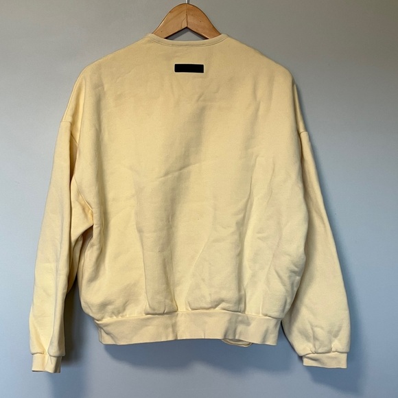NWT Essentials Fear of God Men's Yellow Crew Sweater - Picture 7 of 10